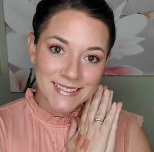 Meet your Posher, Jennifer  paul